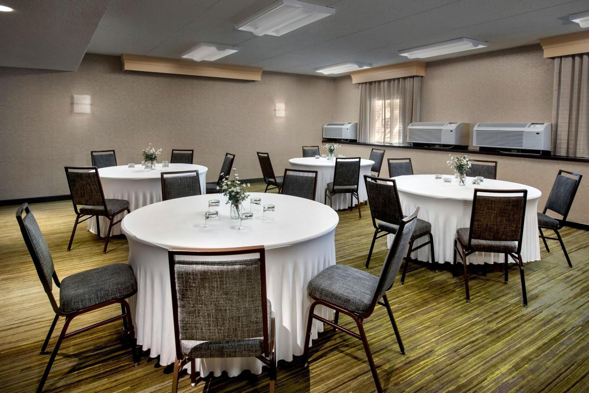 Courtyard By Marriott Tarrytown Westchester County Exterior foto