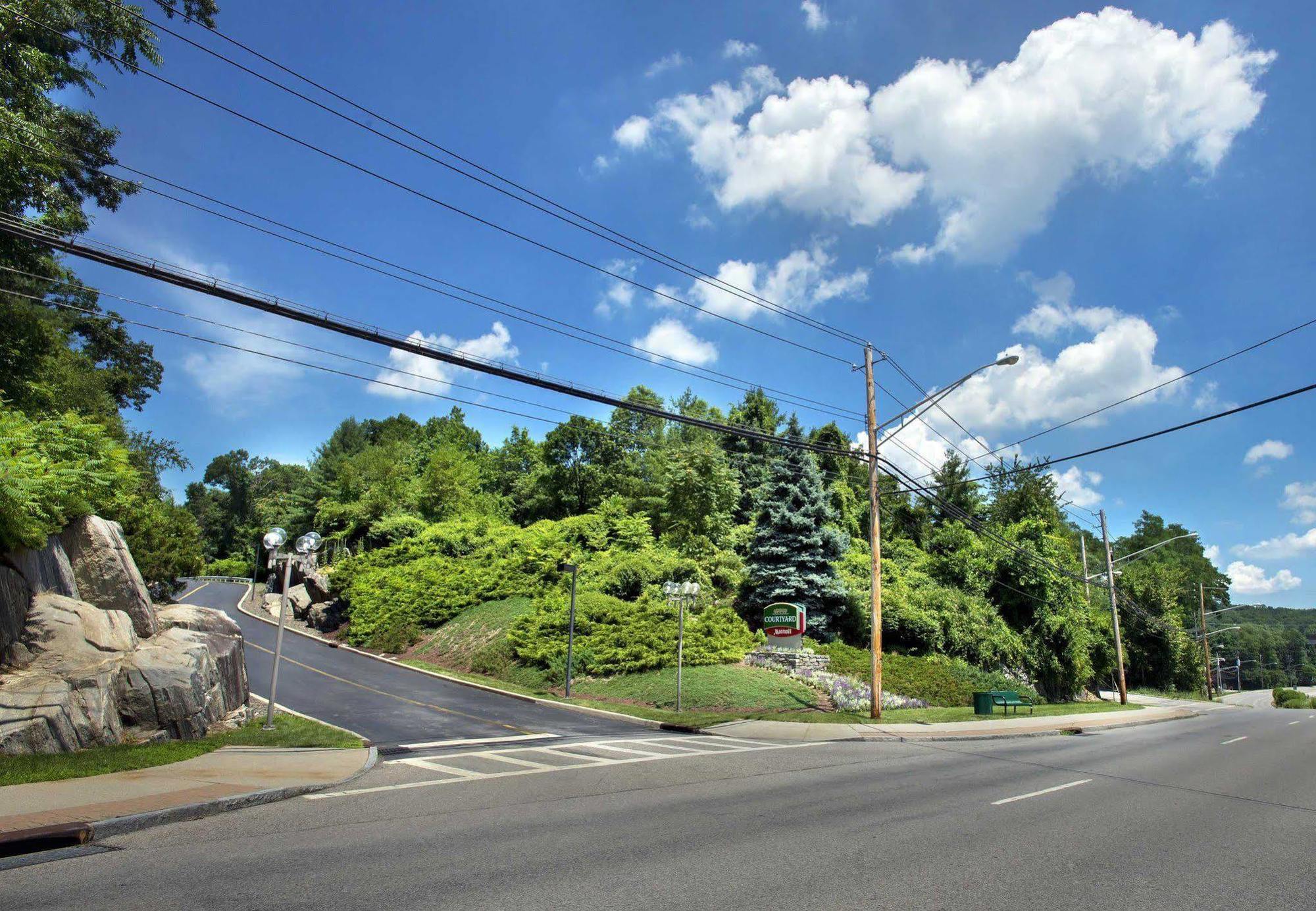 Courtyard By Marriott Tarrytown Westchester County Exterior foto